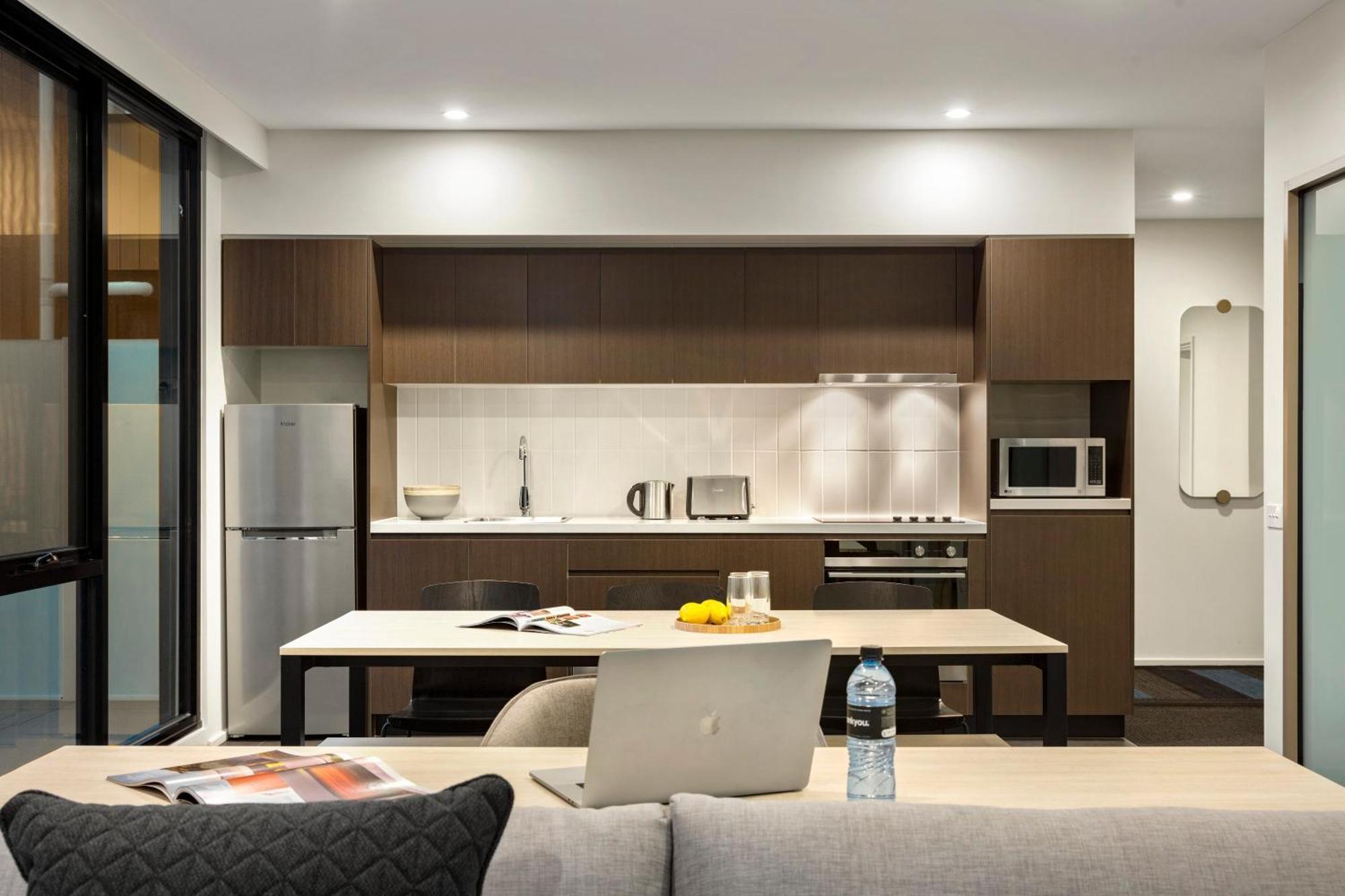 Quest Maribyrnong Aparthotel Room photo